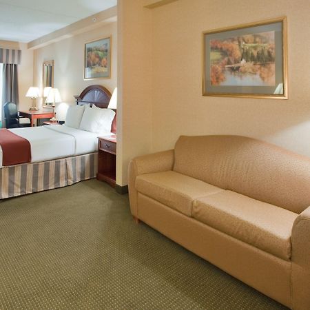 Holiday Inn Express Hotel & Suites Drums-Hazelton, An Ihg Hotel Pokoj fotografie