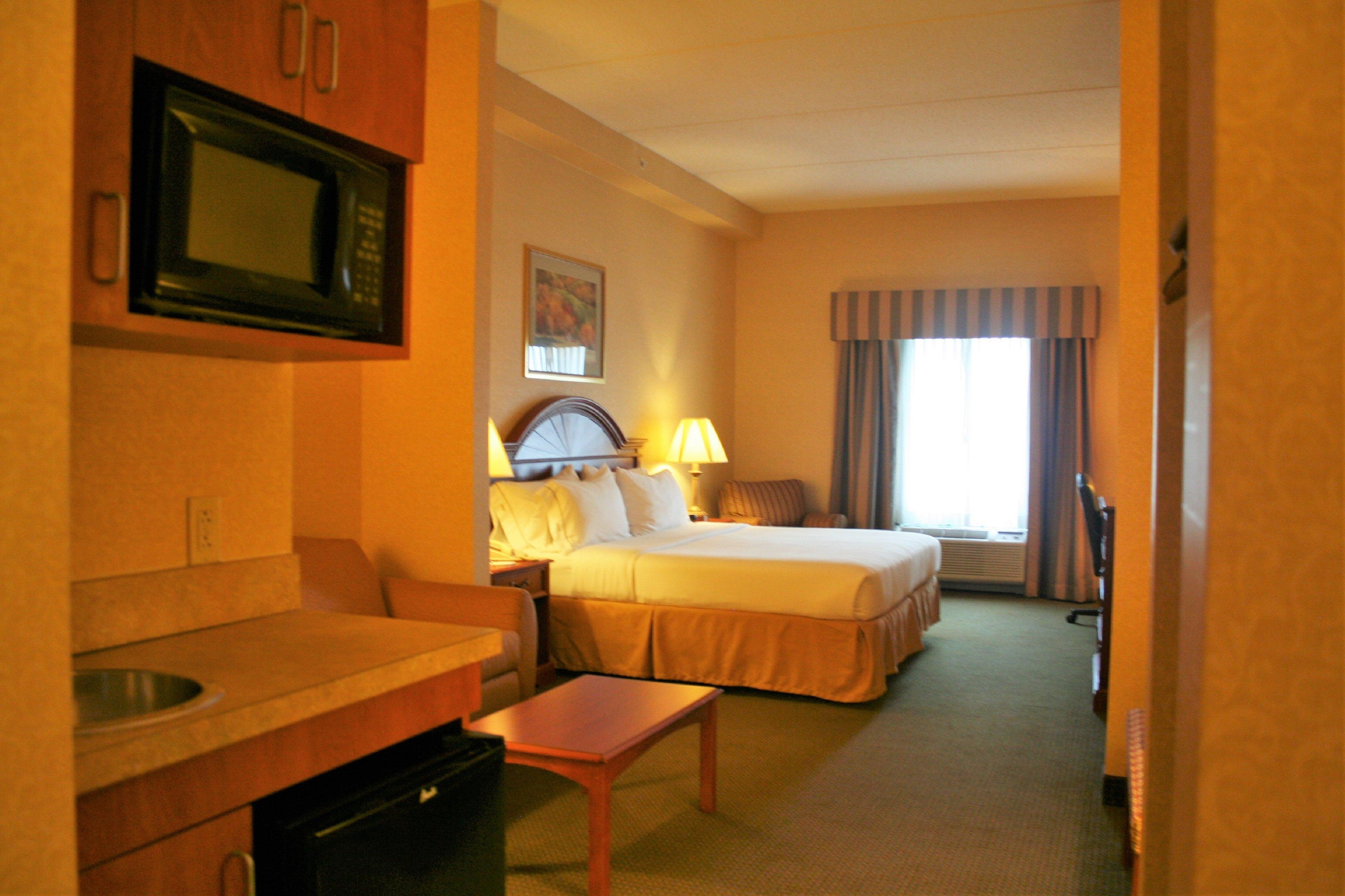 Holiday Inn Express Hotel & Suites Drums-Hazelton, An Ihg Hotel Exteriér fotografie